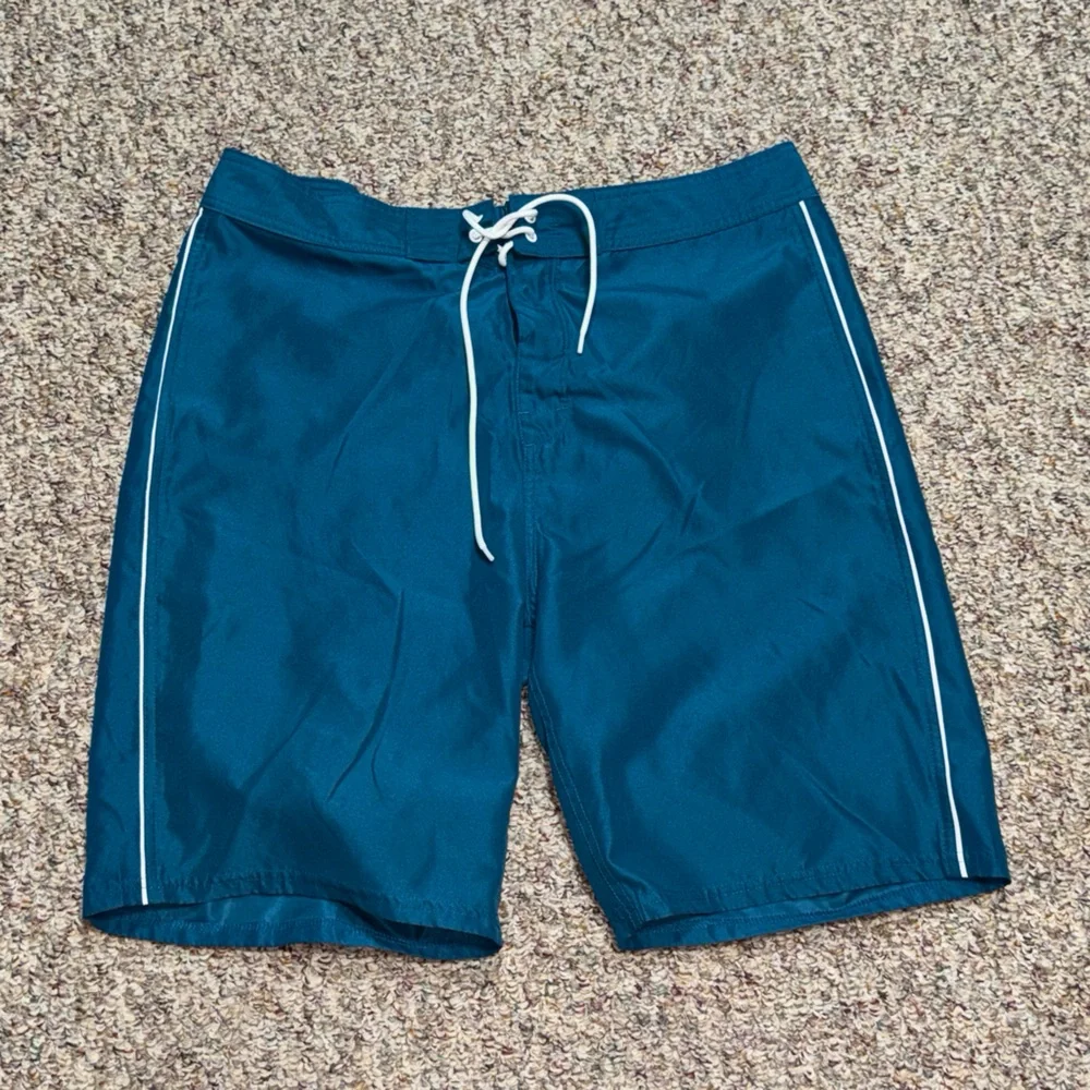 Men's size 36 Old Navy California Teal‎ Swim Board Shorts, swim trunks, beach